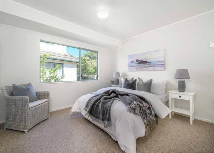  at 5/7 Marbeth Court, Botany Downs, Auckland