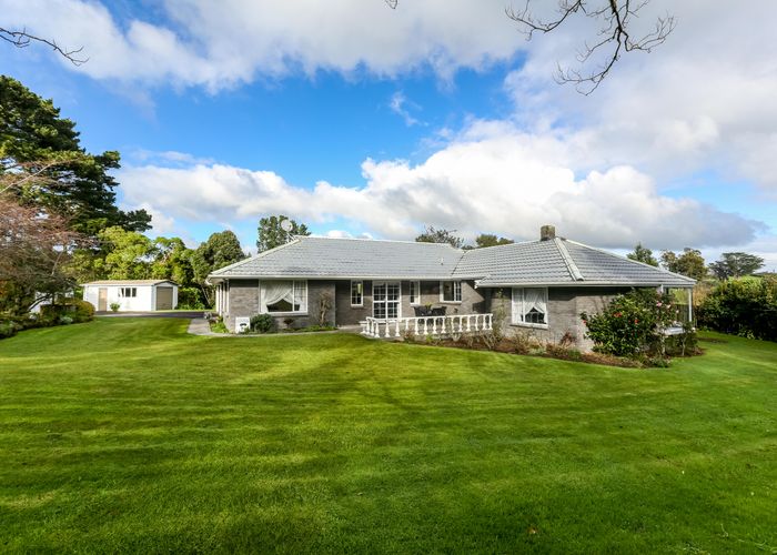  at 5 Byron Place, Whalers Gate, New Plymouth