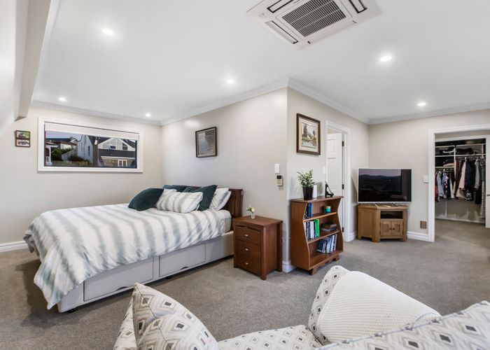  at 7 Pitlochry Place, Highland Park, Auckland