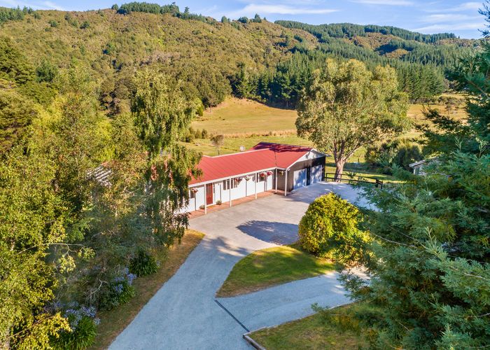  at 281A Katherine Mansfield Drive, Whitemans Valley, Upper Hutt