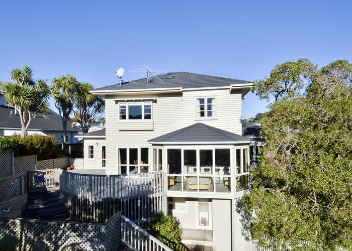  at 36 Everest Street, Khandallah, Wellington