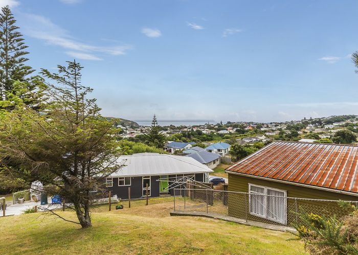  at 11 The Spinney, Titahi Bay, Porirua