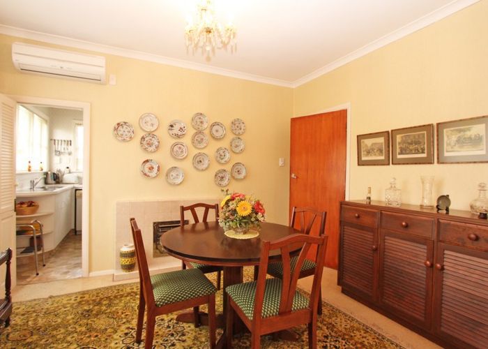  at 31 Ranui Terrace, Tawa, Wellington