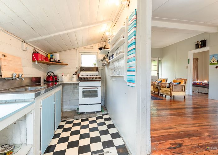  at 41 Mccoll Street, Vogeltown, Wellington