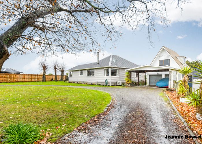  at 825 Stoney Creek Road, Bunnythorpe, Palmerston North