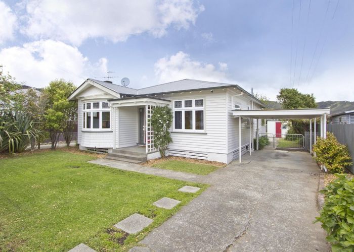 at 2 Harris Street, Naenae, Lower Hutt