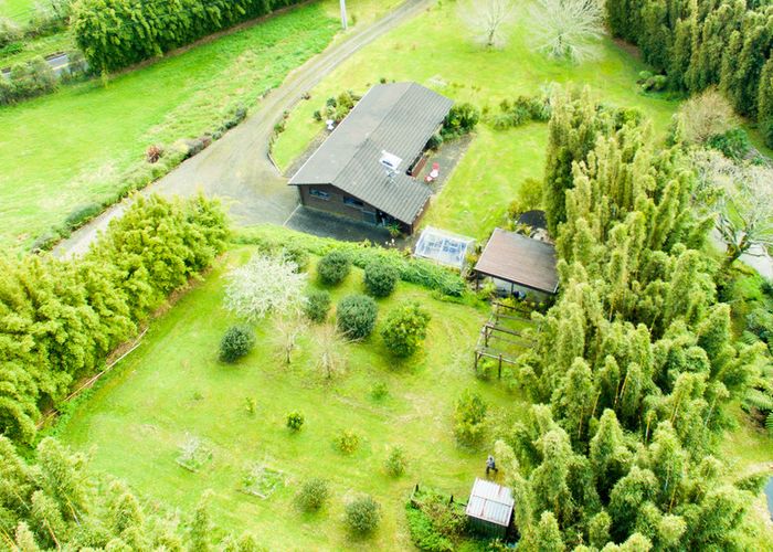 at 90 Bethells Road, Henderson