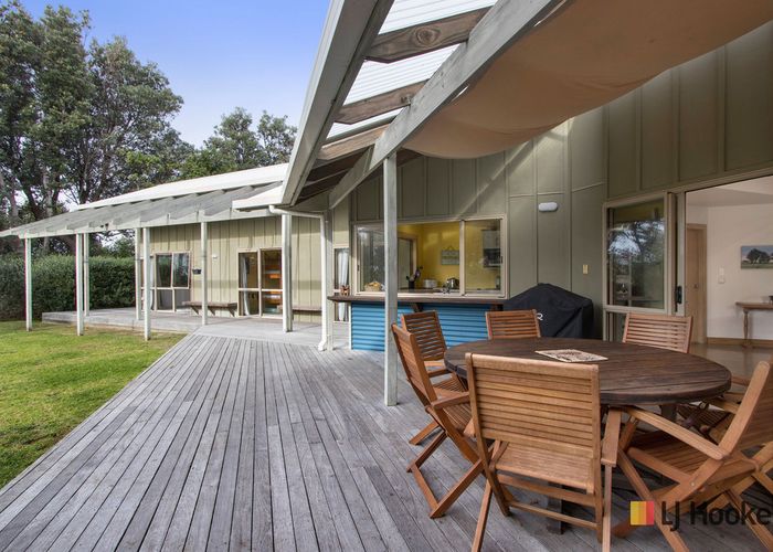  at 12 Sea Crest Place, Bowentown, Waihi Beach