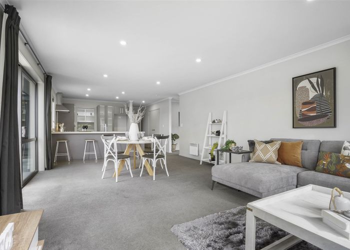  at 184 Ossie James Drive, Rukuhia, Hamilton