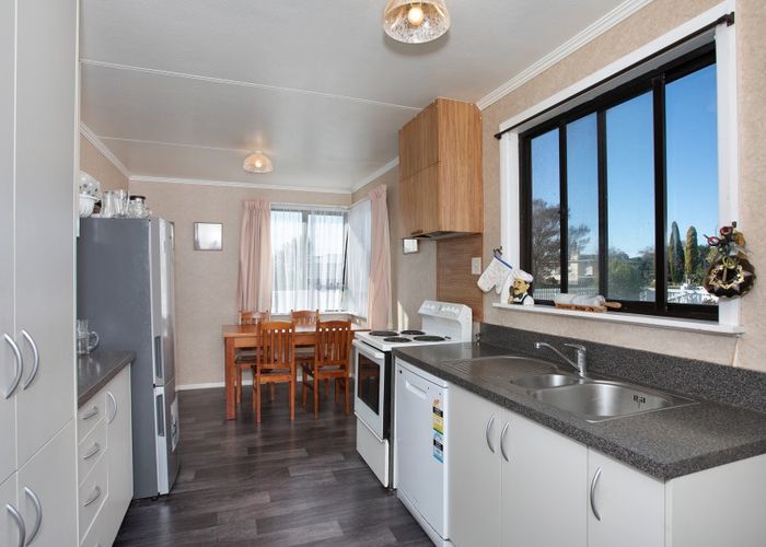  at 7 Fairview Avenue, Feilding, Feilding