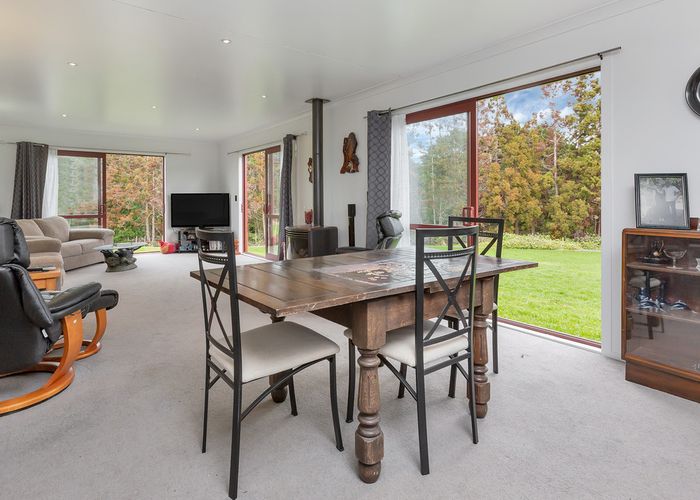  at 400A Owhiwa Road, Onerahi