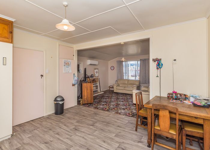  at 143 Bartholomew Road, Levin, Levin