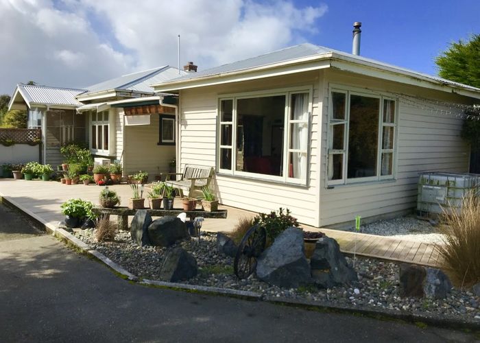  at 706 North Road, Lorneville, Invercargill