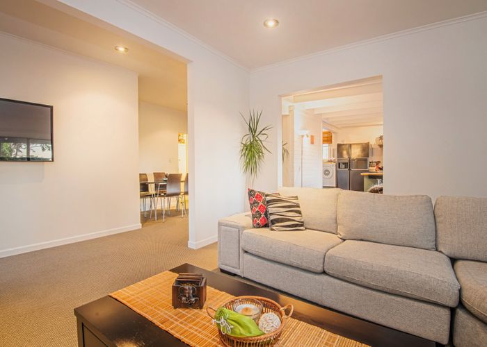  at 15A Cape Horn Road, Mount Roskill, Auckland