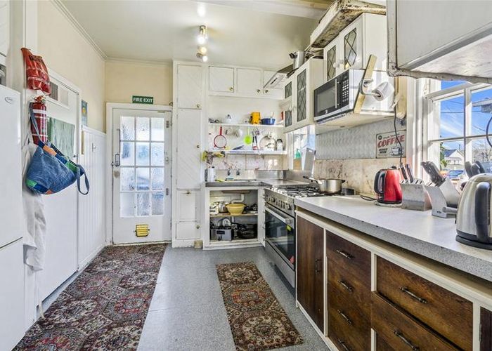  at 221 Hills Road, Mairehau, Christchurch