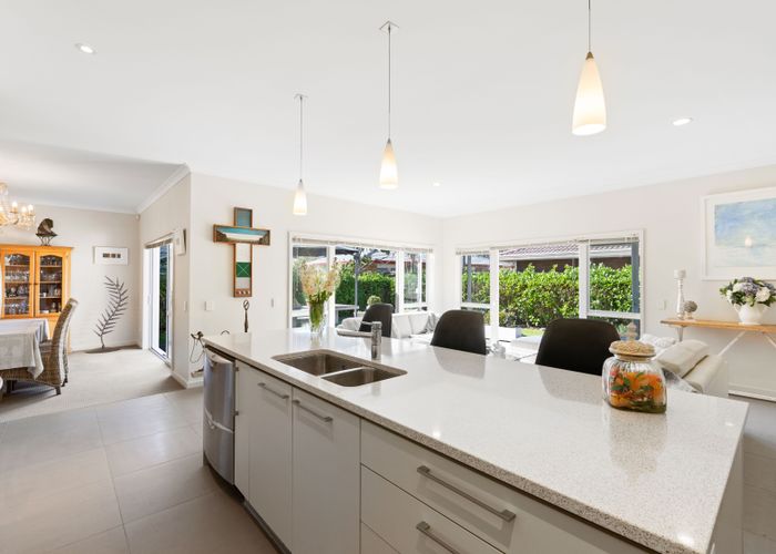  at 8 Kensington Drive, Orewa, Orewa