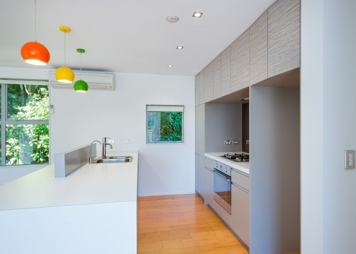  at 20 Saddleback Grove, Karori, Wellington