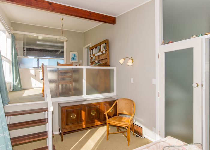  at 28 Spencer Street, Crofton Downs, Wellington