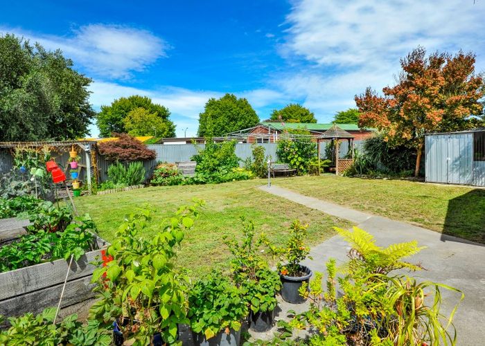  at 27 Yarmouth Road, Flaxmere, Hastings
