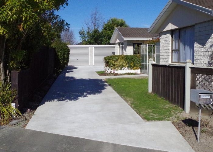  at 2/14 Resolution Place, Bryndwr, Christchurch