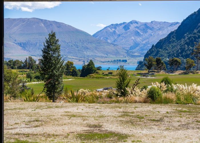 at 15 Peregrine Falcon Road, Mount Creighton, Queenstown