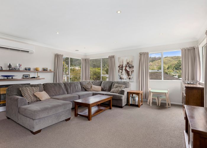  at 5 Lowry Crescent, Stokes Valley, Lower Hutt