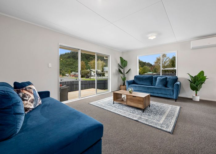  at 3 Jasper Grove, Birchville, Upper Hutt