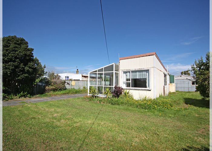  at 14 Linklater Avenue, Foxton Beach, Foxton