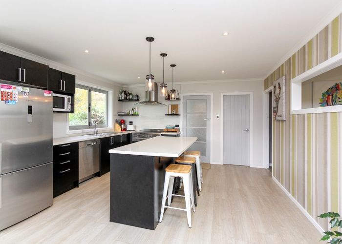  at 142 Awai Road, Tarurutangi, New Plymouth