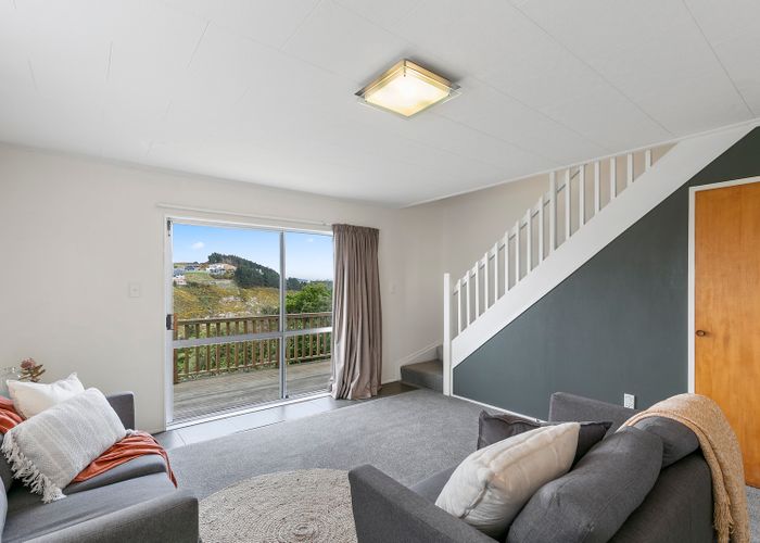  at 18A Cheltenham Terrace, Newlands, Wellington