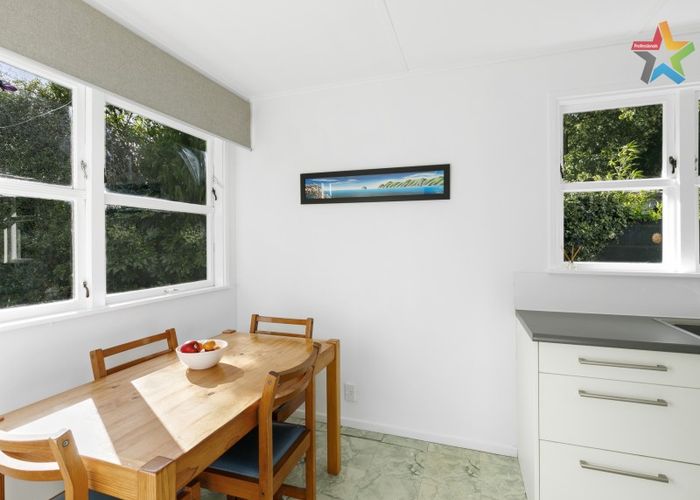  at 672 Main Road North, Te Marua, Upper Hutt