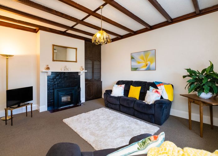  at 403 Park Road North, Parkvale, Hastings