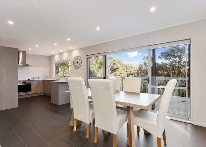  at 46 Tawini Road, Titirangi, Auckland