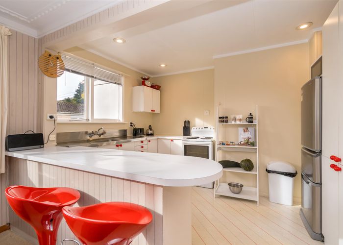  at 16 Corstorphine Road, Corstorphine, Dunedin