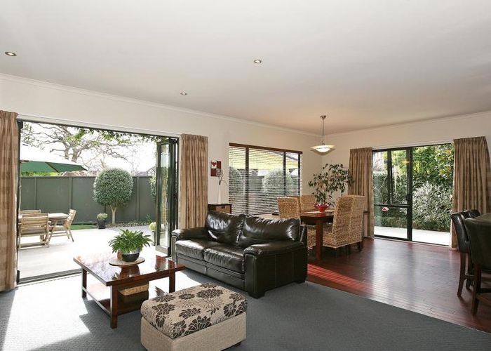  at 9 Balgownie Grove, Naenae, Lower Hutt
