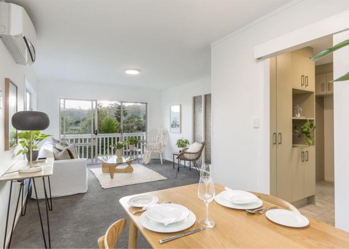  at 1/15 Simon Ellice Drive, Bayview, Auckland