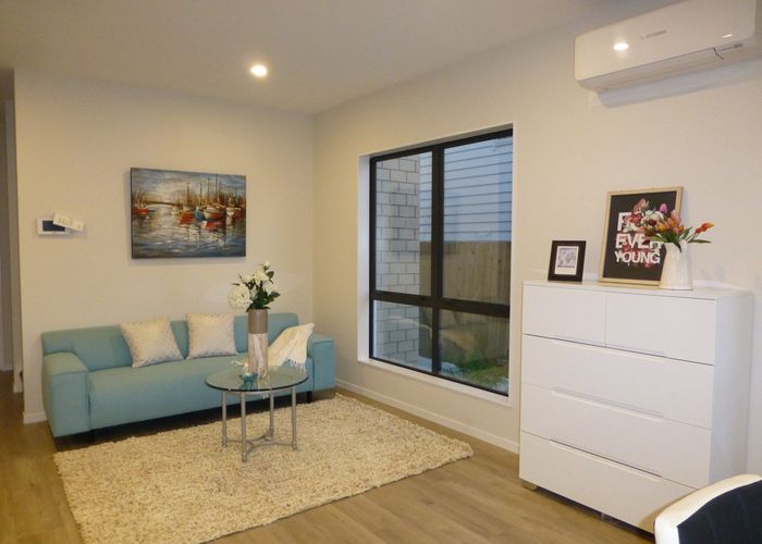 at 4 Kilcooley Road, Flat Bush, Auckland