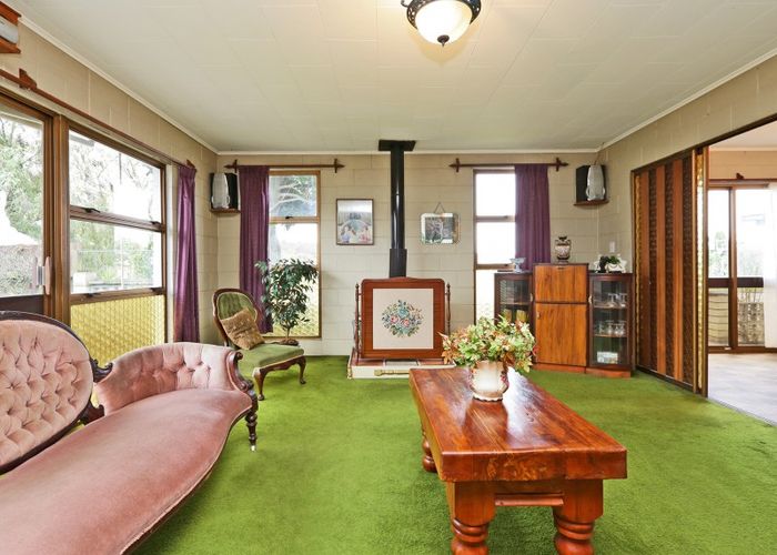  at 9 Sunderland Drive, Flaxmere, Hastings