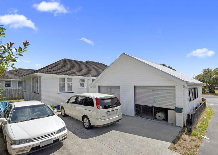  at 13 Rawlings Street, Bader, Hamilton