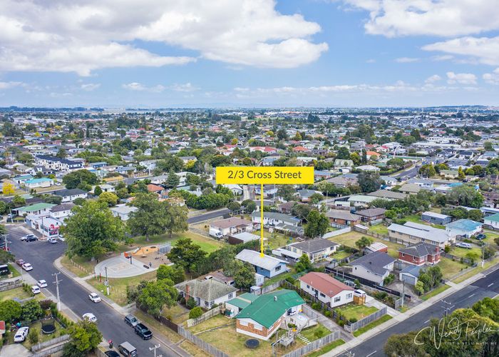  at 2/3 Cross Street, Papakura, Papakura