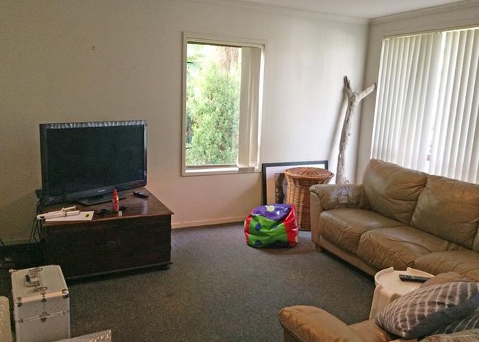  at 2H/1 Wadier Place, Henderson, Auckland