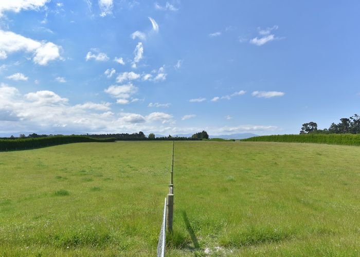  at 982B Oxford Road, Fernside, Rangiora