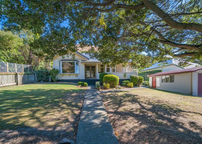  at 41 Port Hills Road, Heathcote Valley, Christchurch