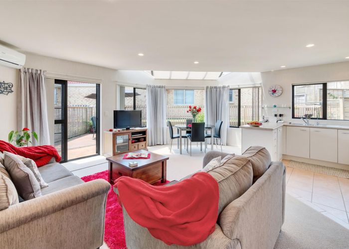  at 28/169 Sturges Road, Henderson, Auckland