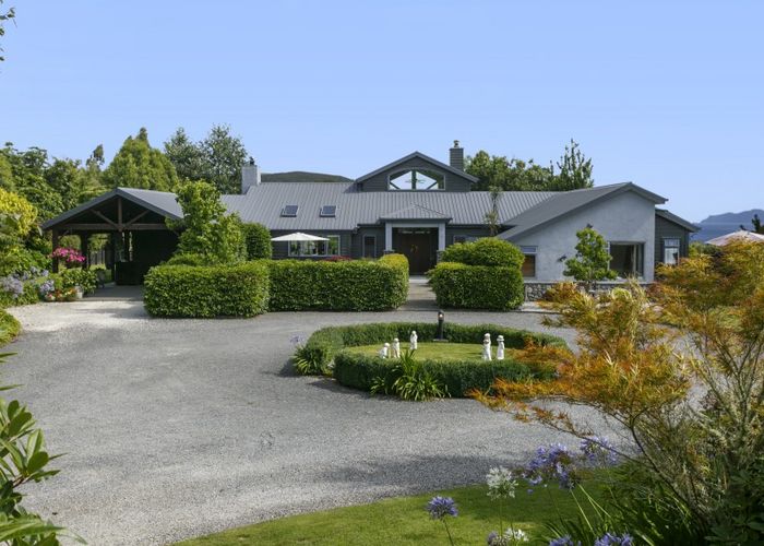  at 1/864 Whangamata Road, Taupo