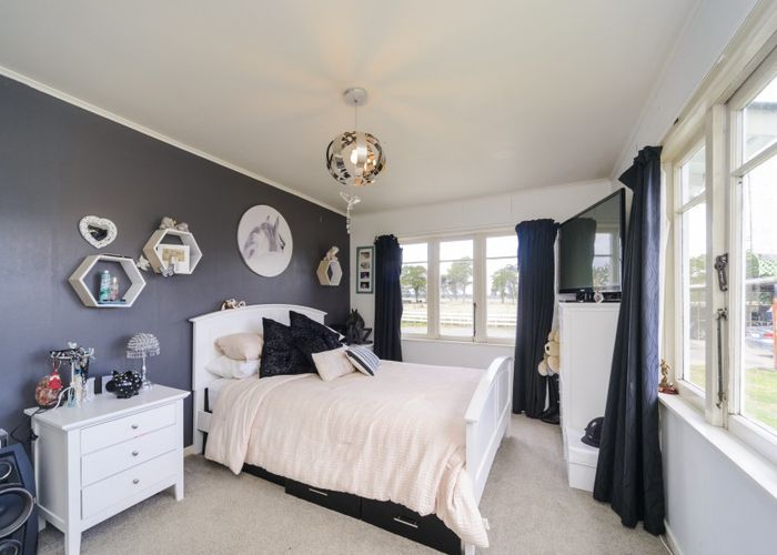  at 1032 Kimbolton Road, Feilding, Feilding