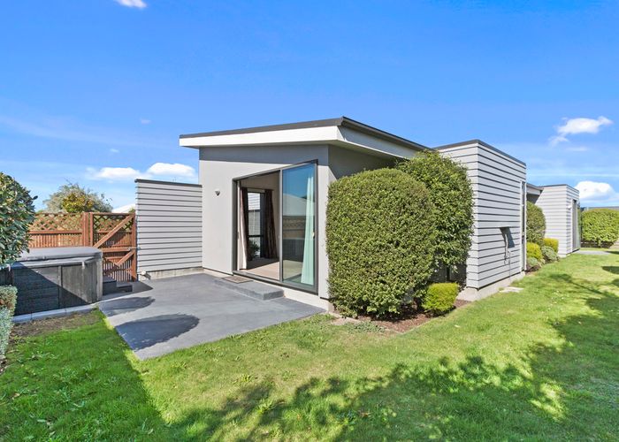  at 3 Casa Blanca Lane, Burwood, Christchurch