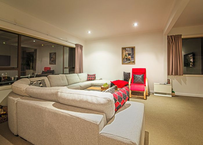  at 15A Cape Horn Road, Mount Roskill, Auckland