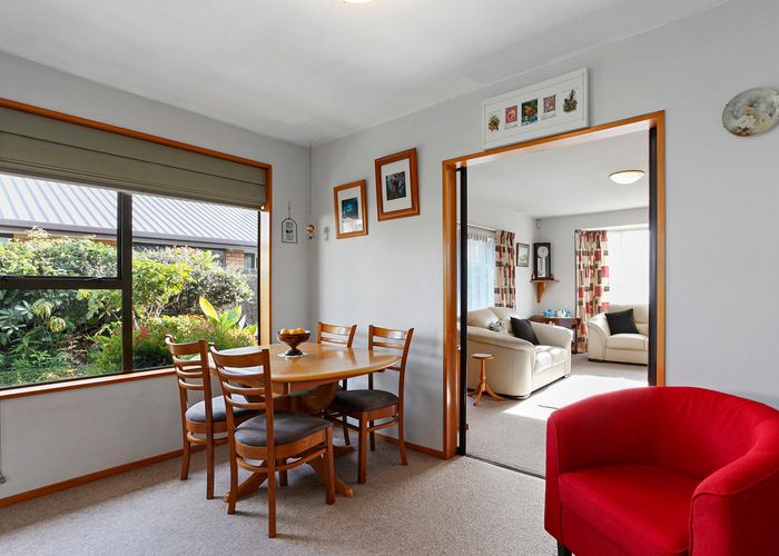  at 2-161/161 Grimseys Road, Redwood, Christchurch