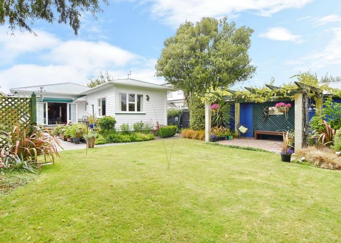  at 5 Garnett Avenue, Spreydon, Christchurch